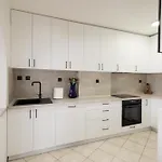 公寓 Cozy With Amazing View