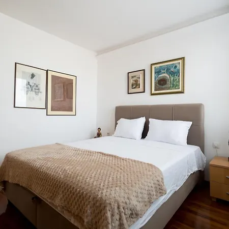 Cozy With Amazing View Apartament Skopje